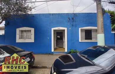 Imagem: A casa possui 2 Dormitórios, 1 Banheiro, 70m² de Área e