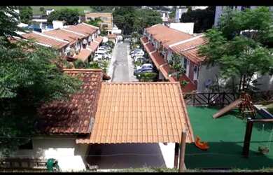 Imagem: A casa em condomínio possui 3 Dormitórios, 2 Banheiros, 1