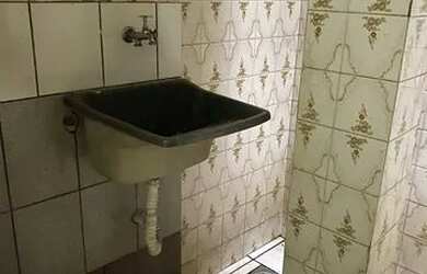 Imagem: A casa possui 2 Dormitórios, 1 Banheiro, 80m² de Área e