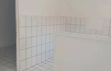 Imagem 4: Aluga-se. 1 Banheiroe1 Dormitório