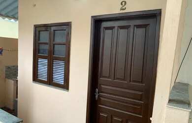 Imagem: A casa possui 1 Dormitório, 1 Banheiro e está localizado