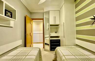 Imagem 3: Imóvel para venda tem 150 metros quadrados com 4 quartos em Navegantes...