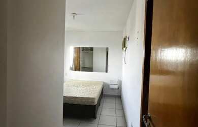 Imagem 9: Aluga-se - Apartamento 3 Qrts - Semi mobiliado - Alto da Glória