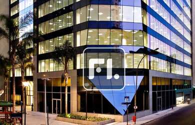 Imagem: O depósito possui 3 Vagas na garagem, 614m² de Área e está