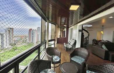 Imagem: O apartamento na cobertura possui 4 Dormitórios, 5 Banheiros