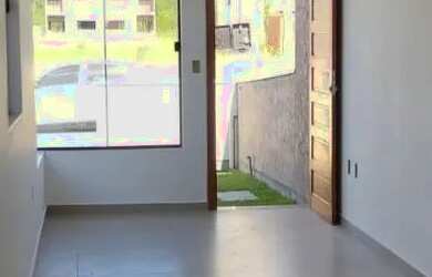 Imagem: A casa possui 2 Dormitórios, 1 Banheiro, 2 Vagas na garagem