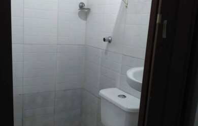 Imagem 7: Kitnet ventilada. Varanda, 40m² de Área, 2 Banheirose1 Dormitório