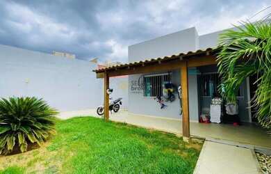 Imagem: A casa possui 2 Dormitórios, 1 Banheiro, 1 Vaga na garagem