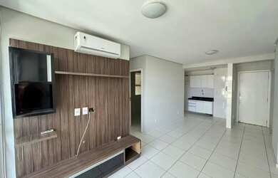 Imagem: O apartamento possui 3 Dormitórios, 3 Banheiros, 2 Vagas na