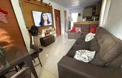 Imagem: A casa possui 2 Dormitórios, 2 Banheiros e está localizado