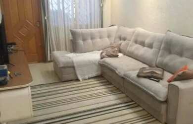 Imagem: A casa à venda possui 3 Dormitórios, 2 Banheiros, 2 Vagas