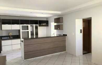 Imagem 5: Casa de praia à venda. Piscina, Churrasqueira, 204m² de Áreae3 Vagas...