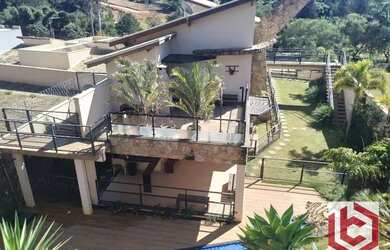 Imagem: A casa em condomínio possui 1 Dormitório, 1 Banheiro, 1 Vaga