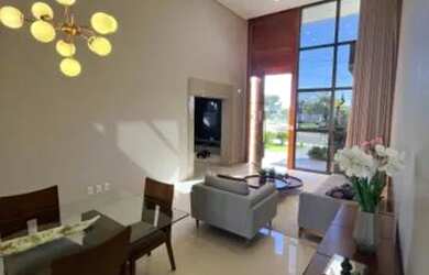 Imagem: A casa possui 3 Dormitórios, 4 Banheiros, 4 Vagas na garagem