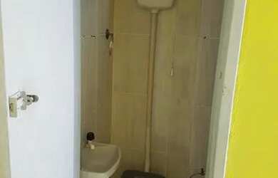 Imagem: A casa possui 1 Dormitório, 1 Banheiro e 28m² de Área e está