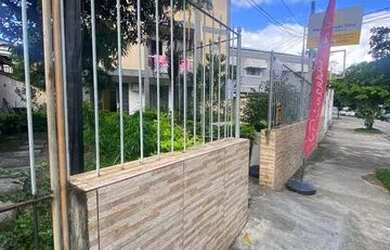 Imagem: O depósito possui 32m² de Área e está localizado em Campo