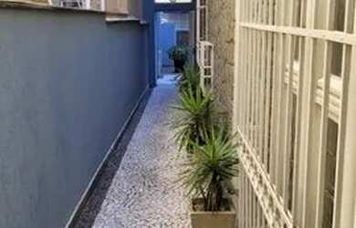 Imagem 2: Casa 8 salas 3 banheiros 1 cozinha 1 recepção 10 vagas