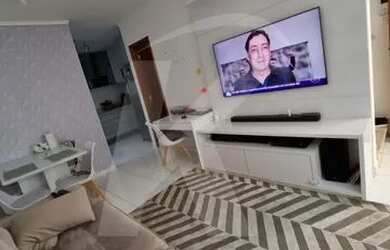 Imagem: A casa possui 2 Dormitórios, 3 Banheiros, 1 Vaga na garagem