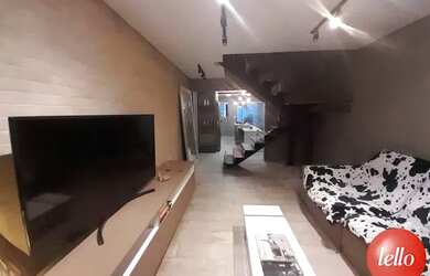 Imagem: A casa possui 3 Dormitórios, 2 Banheiros, 1 Vaga na garagem