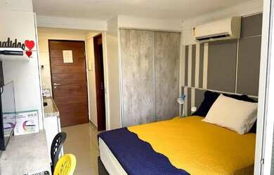 Imagem: O studio possui 1 Dormitório, 1 Banheiro, 1 Vaga na garagem