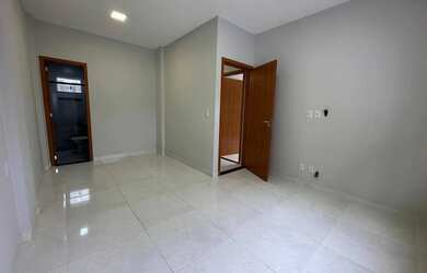 Imagem 14: Casa no Porto Marina. Piscina, 2 Vagas na garageme3 Dormitórios