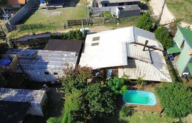 Imagem 13: Casa na Ibiraquera - Perto da Lagoa, com Piscina e Terreno Amplo