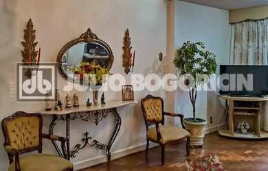 Imagem 10: Rua Xavier de Silveira - 3 Quartos (suite) - Frente - andar alto - vista praia - Oportunid