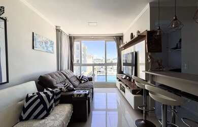 Imagem: O apartamento possui 2 Dormitórios, 2 Banheiros, 1 Vaga na