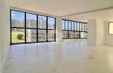 Imagem 2: Apartamento com 3 suítes e 2 vagas em Itapema, pronto sem mobília