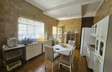 Imagem 7: Sobrado com 3 dormitórios à venda, 248 m² por R$ 550.000,00 - Caputera...