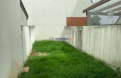 Imagem 11: Casa em Hípica. Churrasqueira, Varanda, 112m² de Áreae2 Vagas na garagem