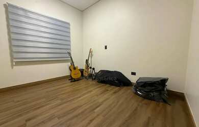 Imagem 13: Casa para alugar no Condomínio Golden Park II com 2 quartos e cozinha...