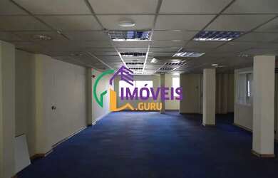 Imagem: O depósito possui 376m² de Área e está localizado em Centro