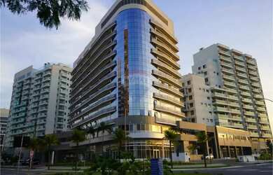 Imagem: O depósito possui 1 Vaga na garagem, 28m² de Área e está