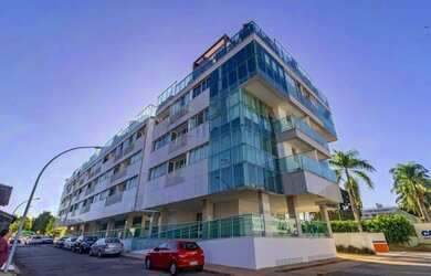 Imagem: O apartamento possui 1 Dormitório, 1 Banheiro, 2 Vagas na garagem