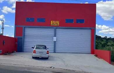 Imagem: O depósito possui 200m² de Área e está localizado em Senador