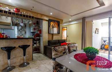 Imagem: O apartamento possui 2 Dormitórios, 2 Banheiros, 1 Vaga na