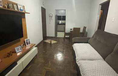 Imagem: O apartamento possui 2 Dormitórios, 1 Banheiro e 60m² de Área