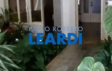 Imagem: O apartamento na cobertura possui 4 Dormitórios, 3 Banheiros