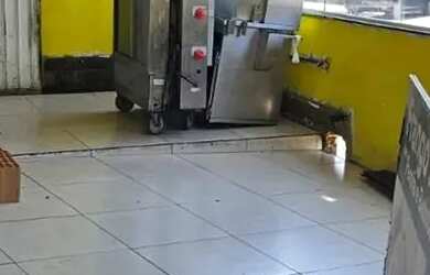 Imagem 3: Padaria Tradicional com 220m² para Alugar no Méier Ponto Pronto para...