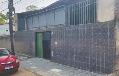 Imagem: O depósito possui 1 Vaga na garagem e 360m² de Área e está