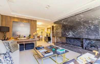 Imagem: O apartamento possui 3 Dormitórios, 1 Banheiro, 1 Vaga na garagem