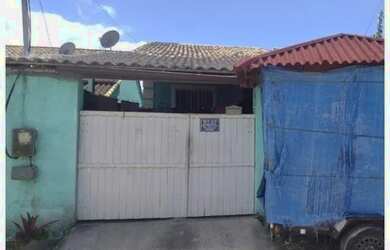 Imagem: A casa possui 2 Dormitórios, 2 Banheiros, 66m² de Área e