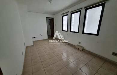 Imagem: O depósito possui 1 Vaga na garagem, 70m² de Área e está