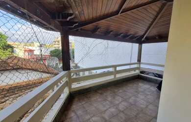 Imagem 6: Casa em Três Rios, RJ. 4 Vagas na garageme4 Dormitórios