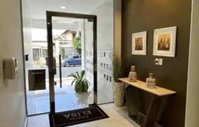 Imagem: O apartamento possui 2 Dormitórios, 2 Banheiros, 80m² de Área