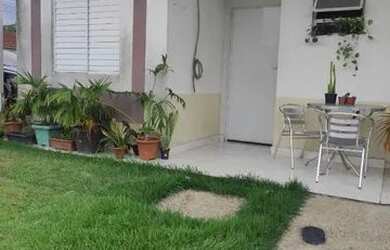 Imagem: A casa em condomínio possui 3 Dormitórios, 1 Banheiro, 1 Vaga