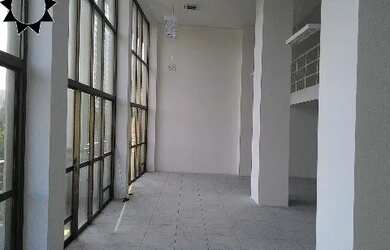 Imagem: O depósito possui 5 Vagas na garagem, 264m² de Área, Imóvel