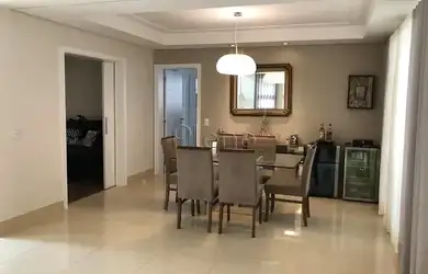 Imagem 6: Venda Casa com 485,00 metroQuadrado, 4 dormitório s , 3 vaga s . Swiss...