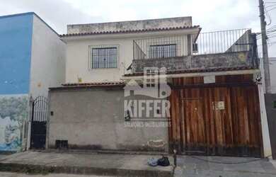 Imagem: A casa possui 2 Dormitórios, 1 Banheiro, 1 Vaga na garagem